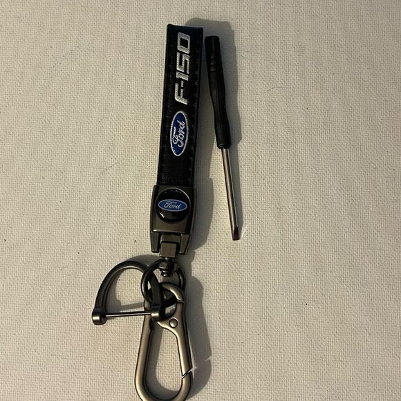 Ford F-150 key fob Keychain in black leather NWT - Picture 1 of 4